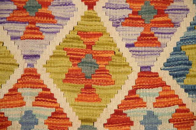 https://image-static-obj.rugsource.com/small/107557_2137417_edc51bd7.jpeg