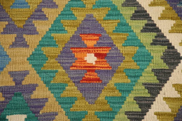 https://image-static-obj.rugsource.com/small/107561_2137425_1adebb47.jpeg