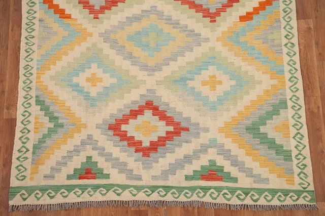 https://image-static-obj.rugsource.com/small/107650_2146026_565770cb.jpeg