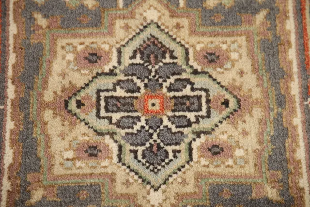https://image-static-obj.rugsource.com/small/107919_2176977_b0a643a4.jpeg
