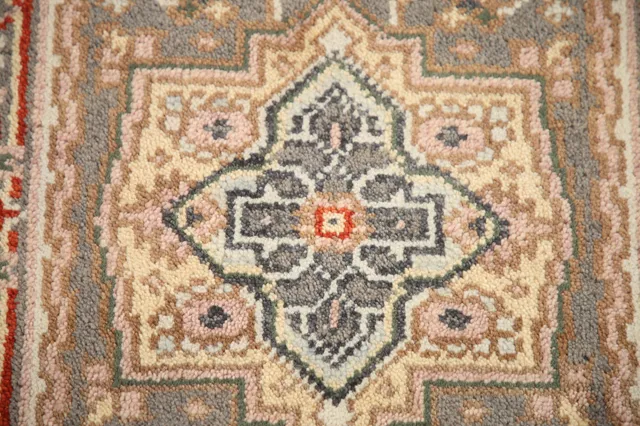 https://image-static-obj.rugsource.com/small/108050_2177140_54ea51bf.jpeg