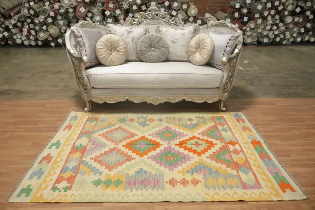 https://image-static-obj.rugsource.com/small/108560_3307823_e1709c4f.jpeg