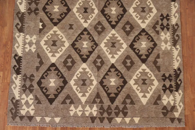 https://image-static-obj.rugsource.com/small/108653_2155550_1205c64e.jpeg