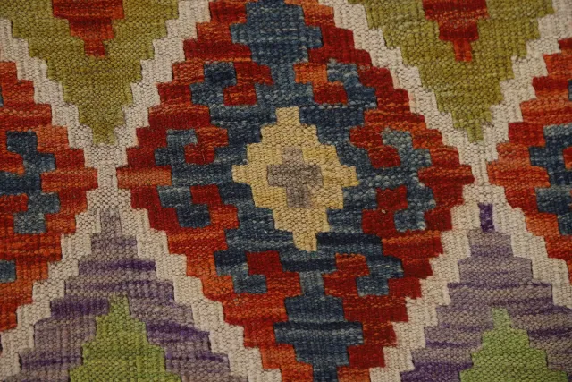 https://image-static-obj.rugsource.com/small/109385_2165272_e0ae3b9e.jpeg
