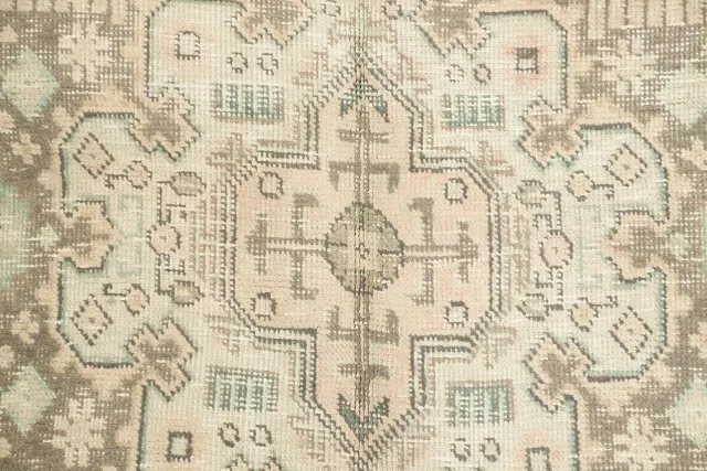 https://image-static-obj.rugsource.com/small/110064_3438307_cf050138.jpeg