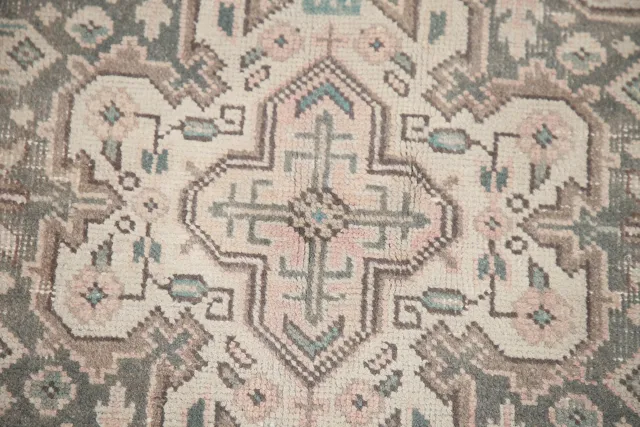 https://image-static-obj.rugsource.com/small/110231_2179869_8d8b0397.jpeg