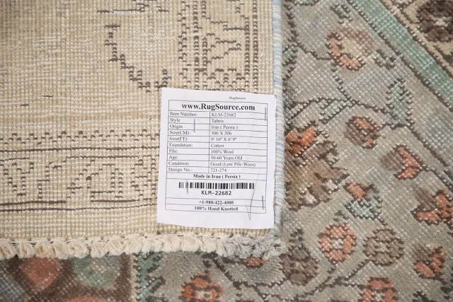 https://image-static-obj.rugsource.com/small/110420_2185388_8c89ccce.jpeg