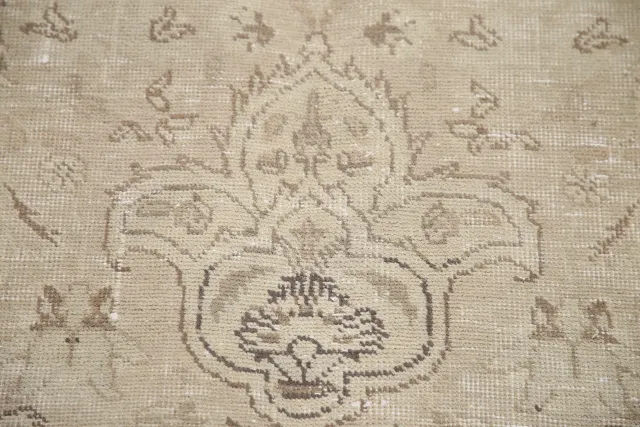 https://image-static-obj.rugsource.com/small/110492_2187464_a0ae74ab.jpeg