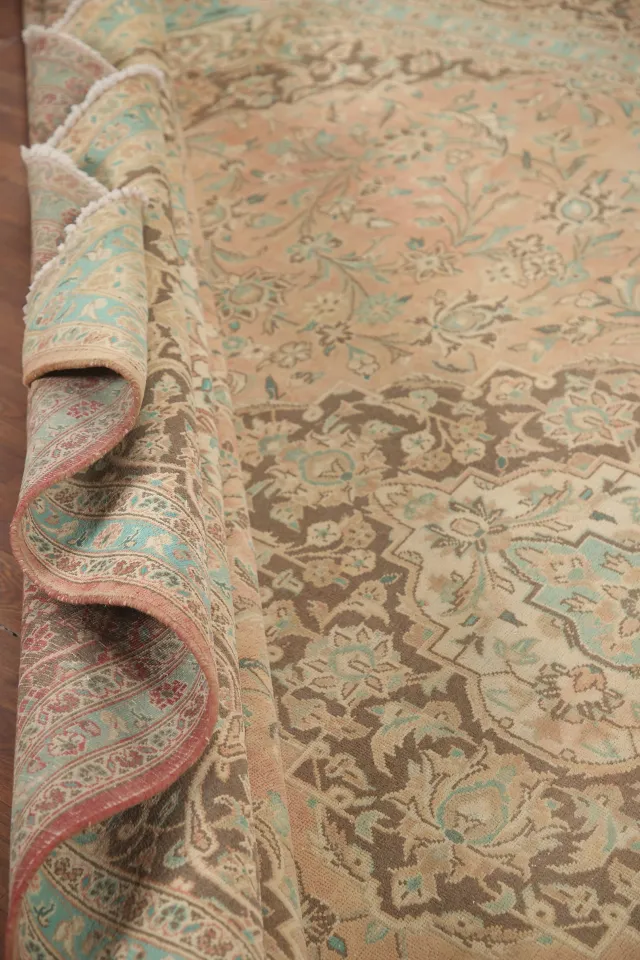https://image-static-obj.rugsource.com/small/110858_2196181_ce12f2af.jpeg