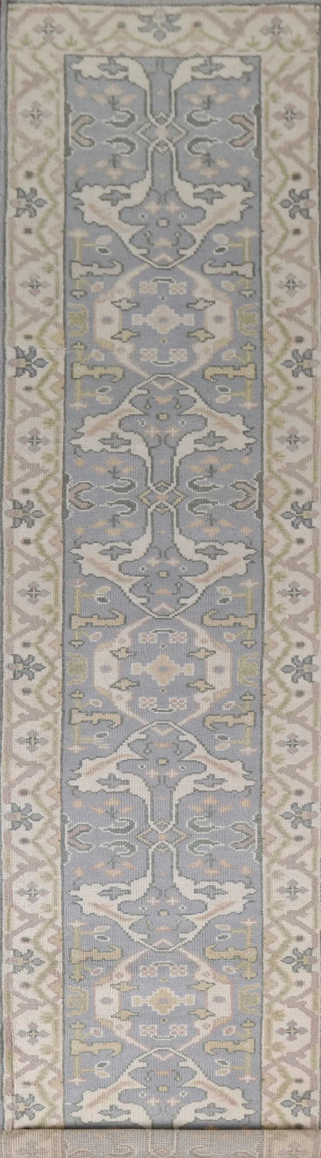 https://image-static-obj.rugsource.com/small/111085_2200342_605318ae.jpeg