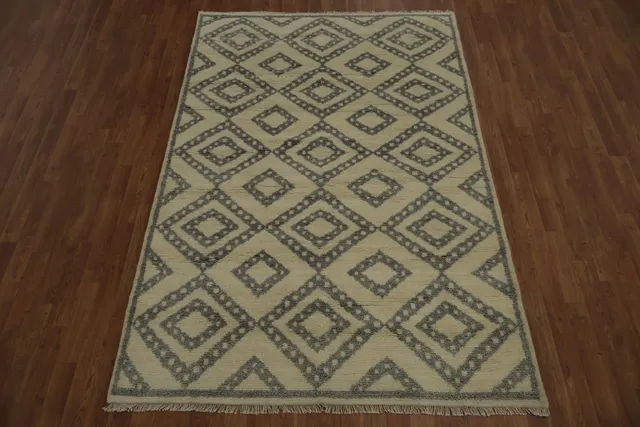 https://image-static-obj.rugsource.com/small/111445_3176527_9b420b7e.jpeg