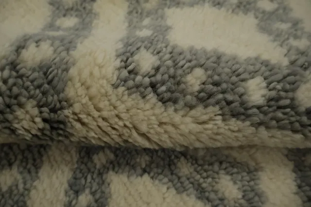 https://image-static-obj.rugsource.com/small/111445_3176535_2878a30e.jpeg