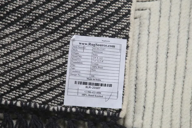 https://image-static-obj.rugsource.com/small/111446_2209801_c737294d.jpeg