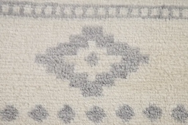 https://image-static-obj.rugsource.com/small/111459_2209425_8af54c6e.jpeg
