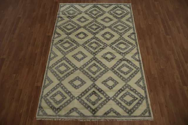 https://image-static-obj.rugsource.com/small/111481_3173359_24f43b1c.jpeg