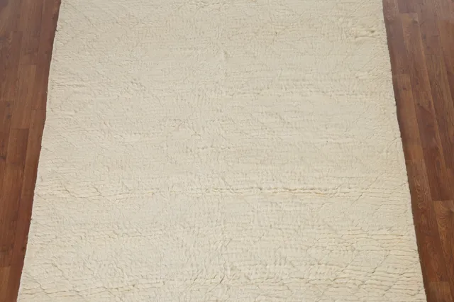 https://image-static-obj.rugsource.com/small/111491_2211682_d00de7ff.jpeg