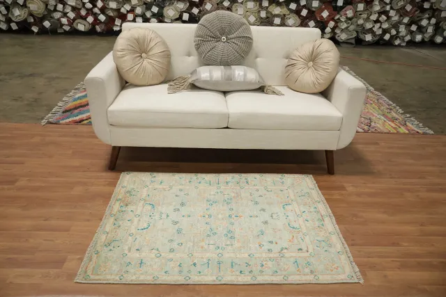 https://image-static-obj.rugsource.com/small/113082_3256283_e59a0c4e.jpeg
