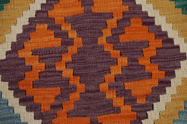 https://image-static-obj.rugsource.com/small/113676_2248854_f2f813e8.jpeg