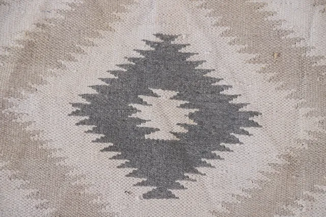 https://image-static-obj.rugsource.com/small/114433_2258123_194d39df.jpeg