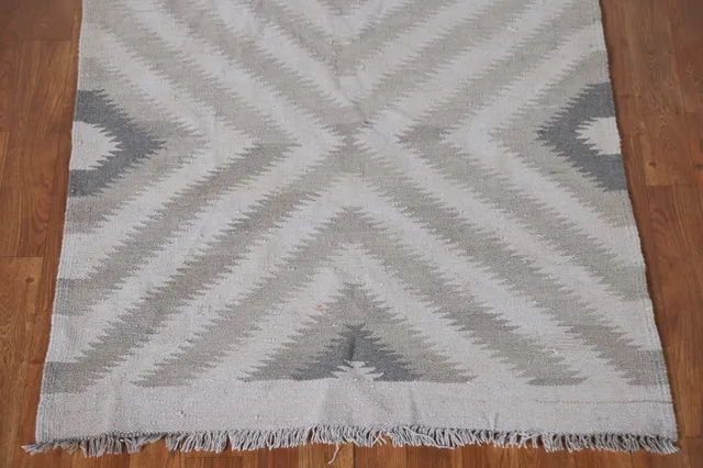https://image-static-obj.rugsource.com/small/114549_2259525_9595e9d4.jpeg