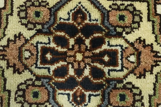 https://image-static-obj.rugsource.com/small/116442_3421291_2434a465.jpeg