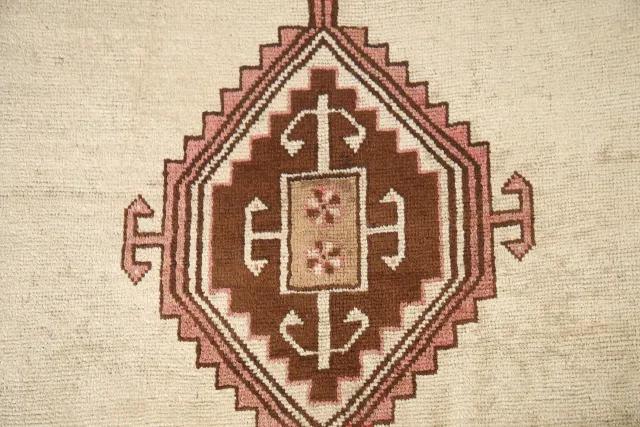 https://image-static-obj.rugsource.com/small/117183_2303517_bbee2651.jpeg