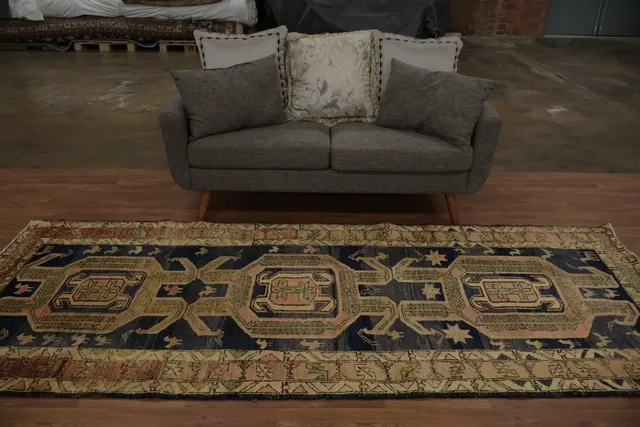 https://image-static-obj.rugsource.com/small/117577_3153560_d37cf8cb.jpeg