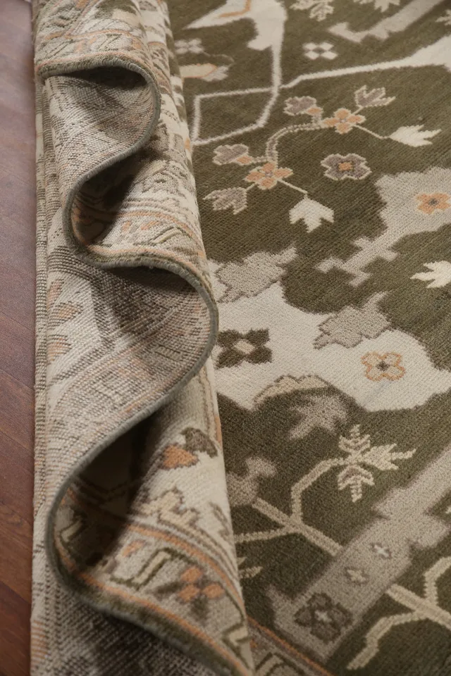 https://image-static-obj.rugsource.com/small/118281_2330289_59803f13.jpeg