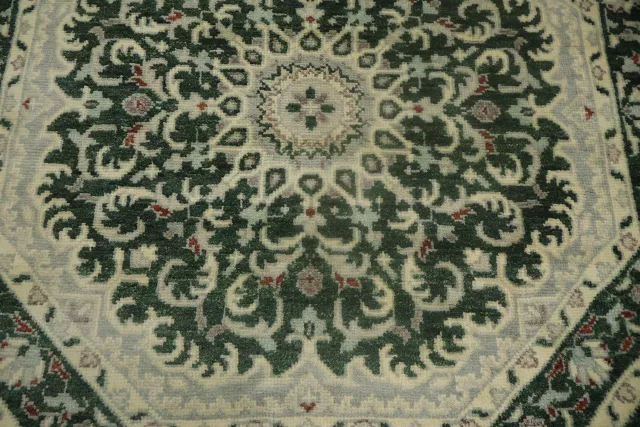 https://image-static-obj.rugsource.com/small/118329_3385978_77961b81.jpeg