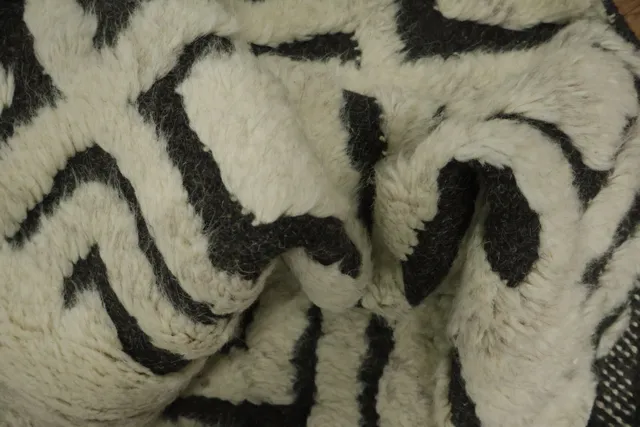 https://image-static-obj.rugsource.com/small/118863_3271947_b6a4f9b6.jpeg