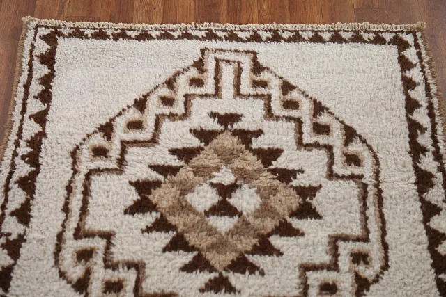 https://image-static-obj.rugsource.com/small/119788_2364037_d8bb8e07.jpeg