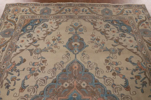https://image-static-obj.rugsource.com/small/120169_2372258_c1f81b02.jpeg