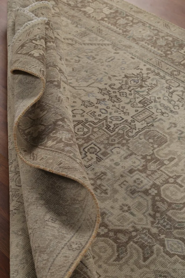 https://image-static-obj.rugsource.com/small/120521_2381185_8503017e.jpeg