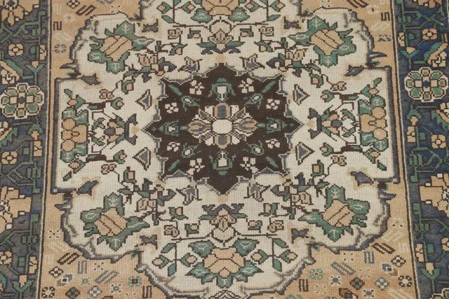 https://image-static-obj.rugsource.com/small/120656_2382520_6eb10a61.jpeg