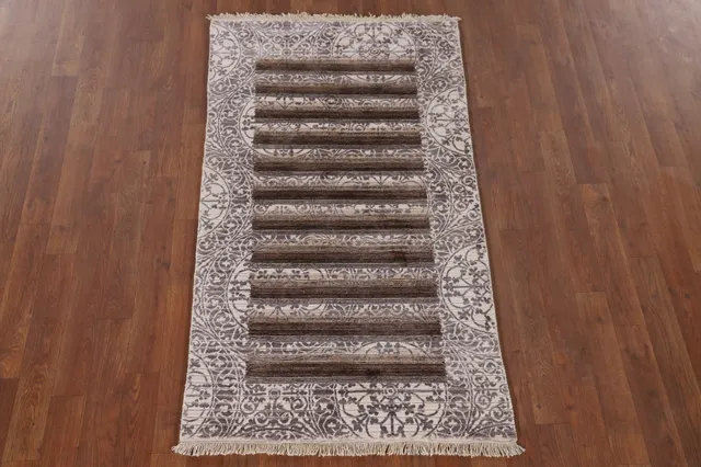 https://image-static-obj.rugsource.com/small/120926_2389150_b54569d9.jpeg