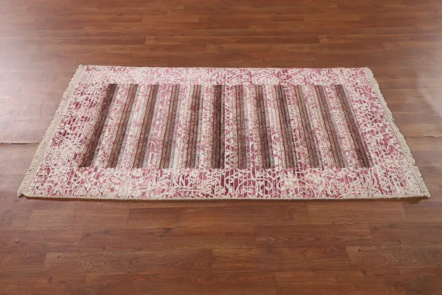 https://image-static-obj.rugsource.com/small/120932_2387816_e16330e6.jpeg