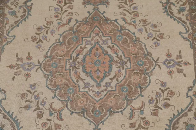 https://image-static-obj.rugsource.com/small/121223_2397638_1f8a2739.jpeg