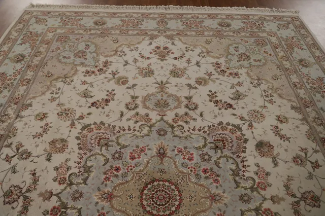 https://image-static-obj.rugsource.com/small/121684_2404780_09d7046d.jpeg