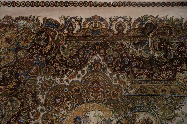 https://image-static-obj.rugsource.com/small/121942_3419229_67f15735.jpeg
