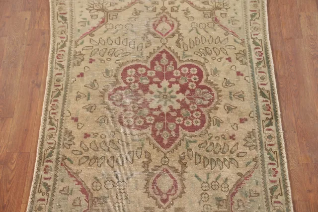 https://image-static-obj.rugsource.com/small/122001_2411247_d21a0b83.jpeg