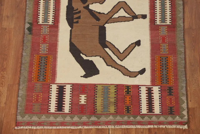 https://image-static-obj.rugsource.com/small/122252_2415717_d1950461.jpeg
