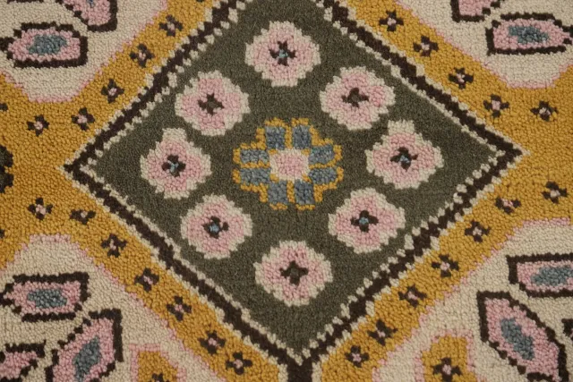 https://image-static-obj.rugsource.com/small/122500_2421223_d1a37e60.jpeg