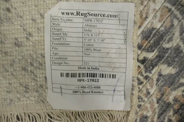 https://image-static-obj.rugsource.com/small/122739_3396851_01ee314f.jpeg