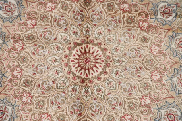 https://image-static-obj.rugsource.com/small/123234_2438272_e9702c00.jpeg