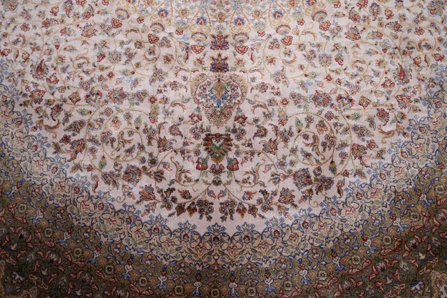 https://image-static-obj.rugsource.com/small/124360_2457519_a12de353.jpeg