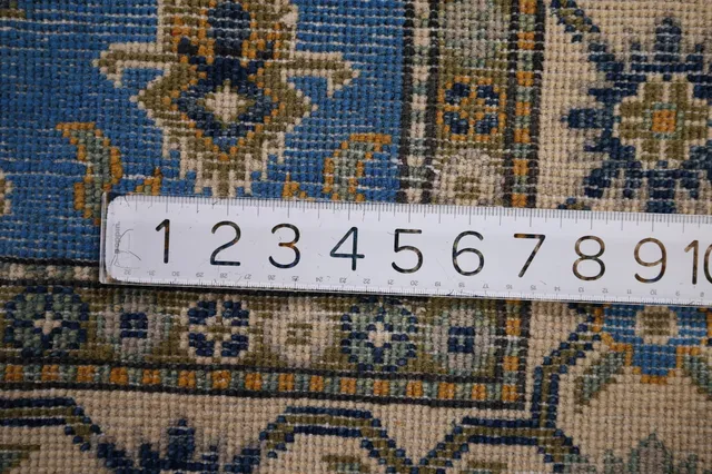 https://image-static-obj.rugsource.com/small/124816_2469326_8099f3fb.jpeg
