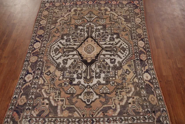https://image-static-obj.rugsource.com/small/125561_2477844_c266d243.jpeg