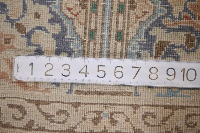 https://image-static-obj.rugsource.com/small/125979_2490089_77a2d195.jpeg