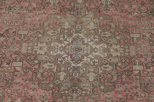 https://image-static-obj.rugsource.com/small/126132_2494851_de6f70b2.jpeg