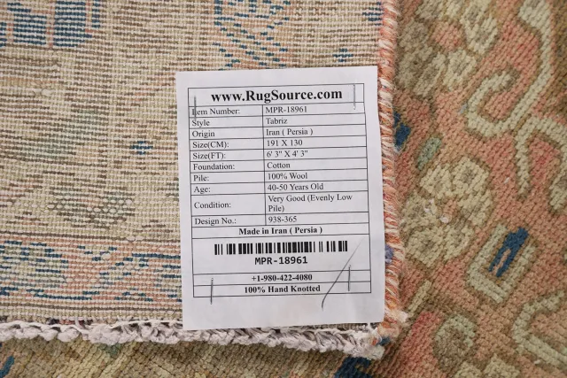 https://image-static-obj.rugsource.com/small/126403_2499996_af4f8ab6.jpeg